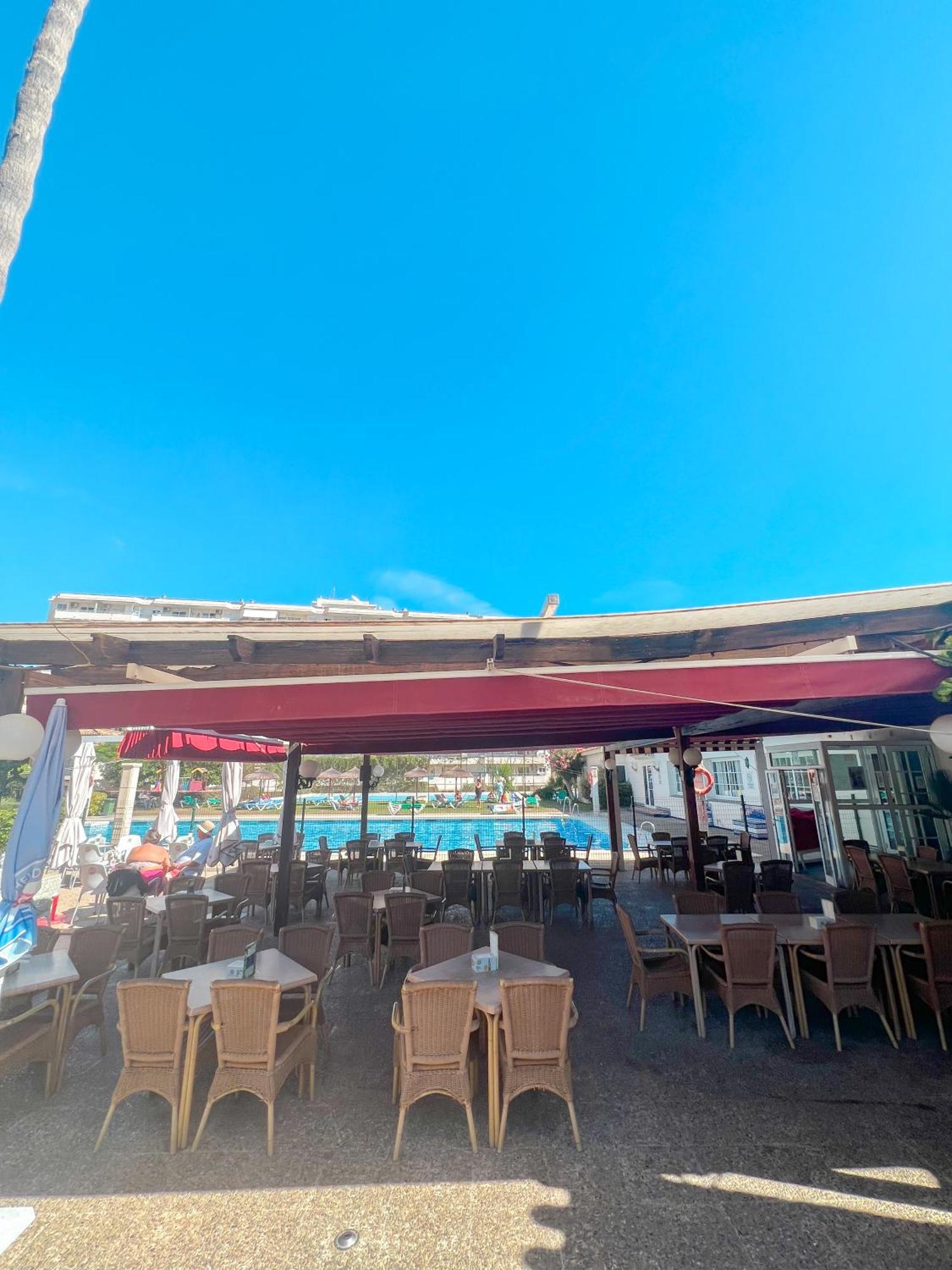 Апартаменти Cozy & Sunny Carihuela Park Торремолінос Екстер'єр фото